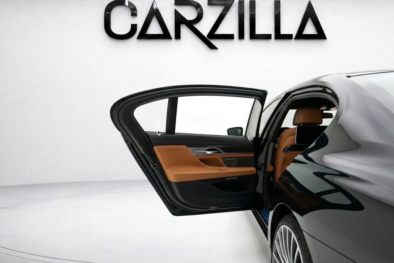 بي أم دبليو 750Li GRANDE Luxury 4.4L (443 HP)