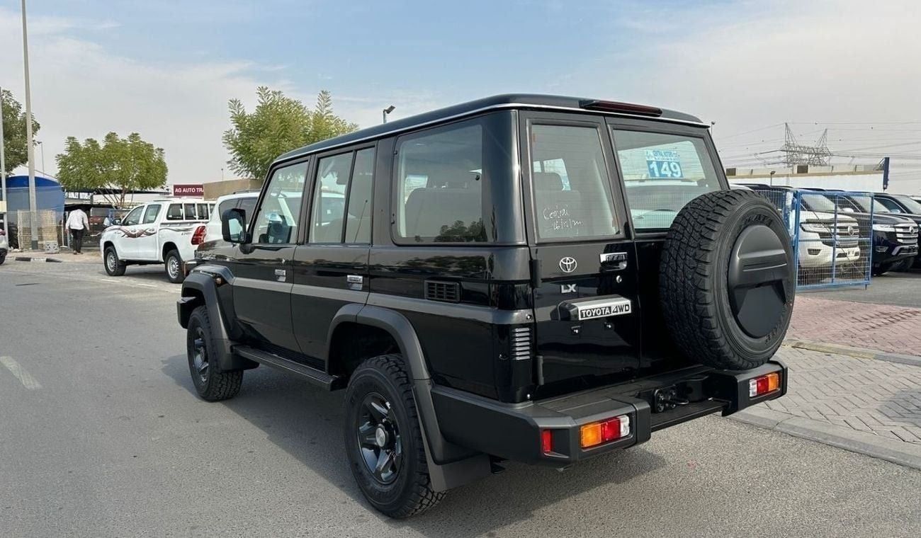 Toyota Land Cruiser 70 GDJ76 RHD AUTOMATIC DIESEL