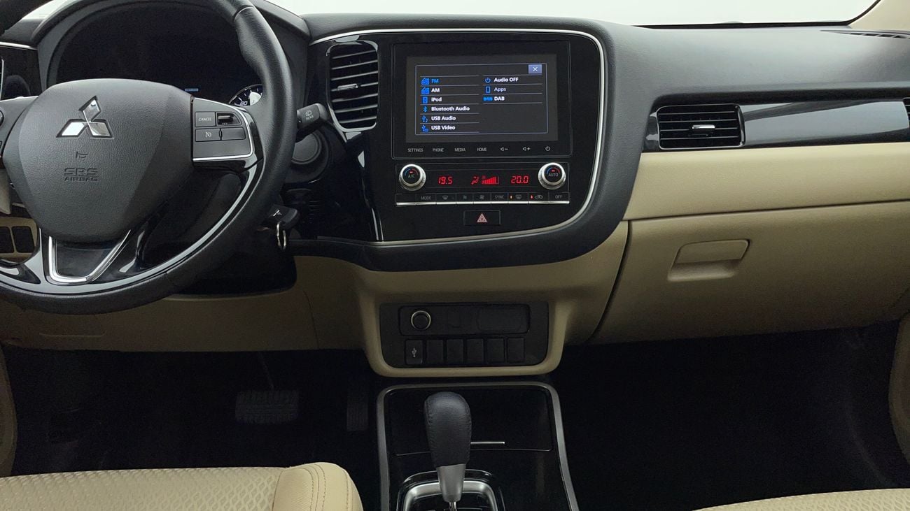 ميتسوبيشي آوتلاندر GLX MIDLINE 2.4 | بدون دفعة مقدمة | اختبار قيادة مجاني للمنزل