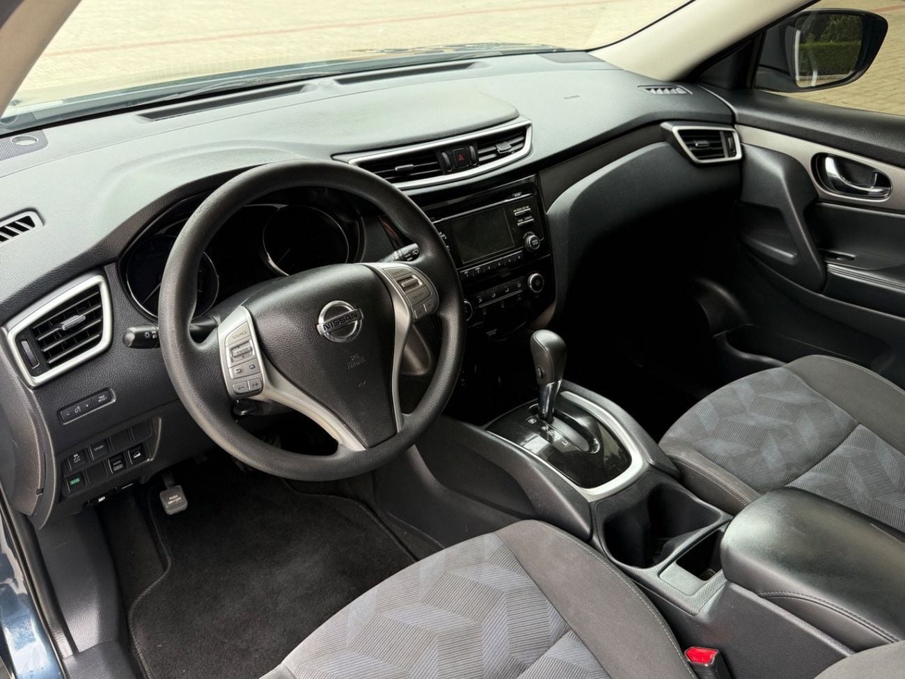 نيسان روج Nissan rogue 2016