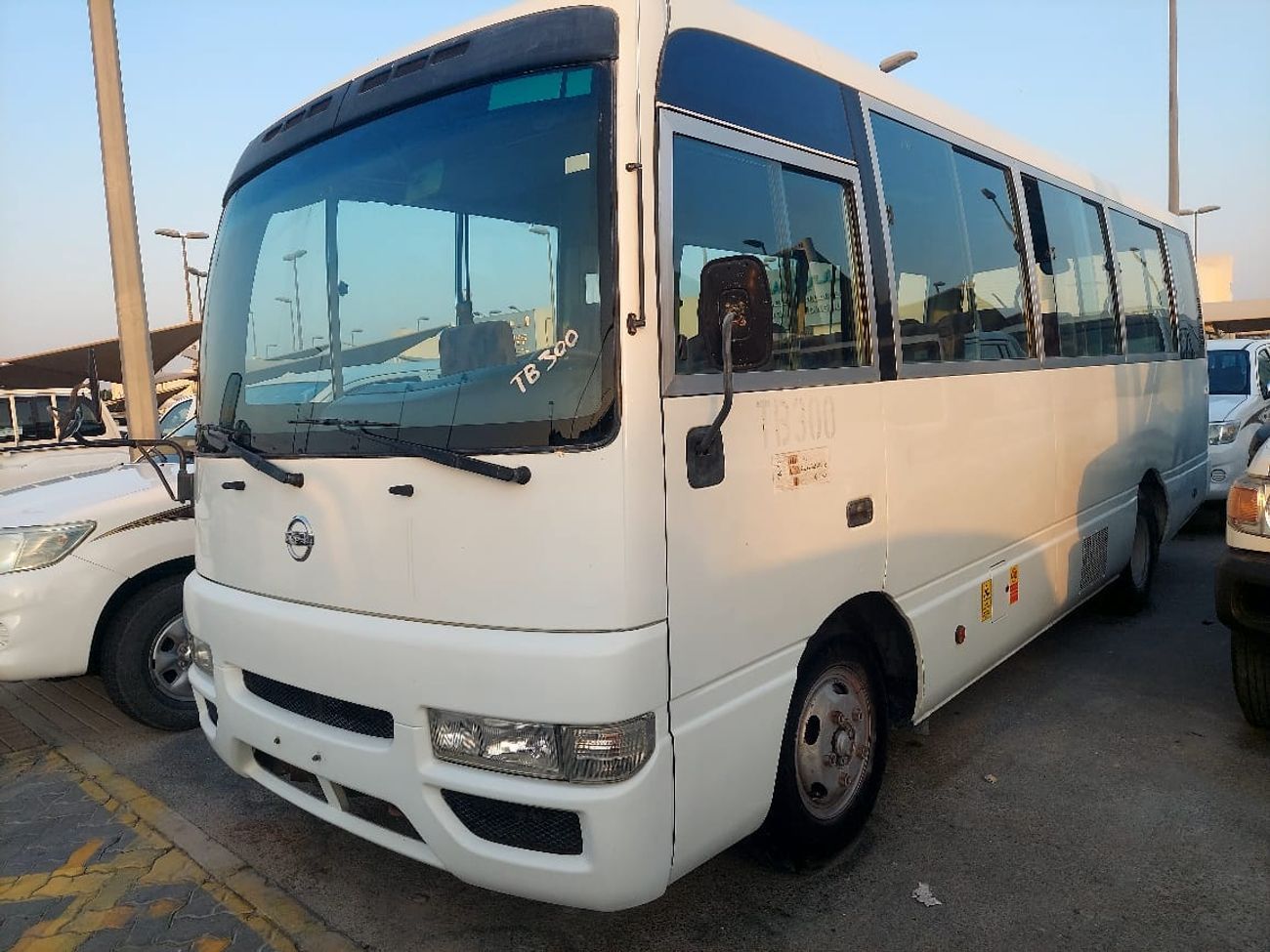 Nissan Civilian DIESEL 30 SEATER MANUAL TRANSMISSION