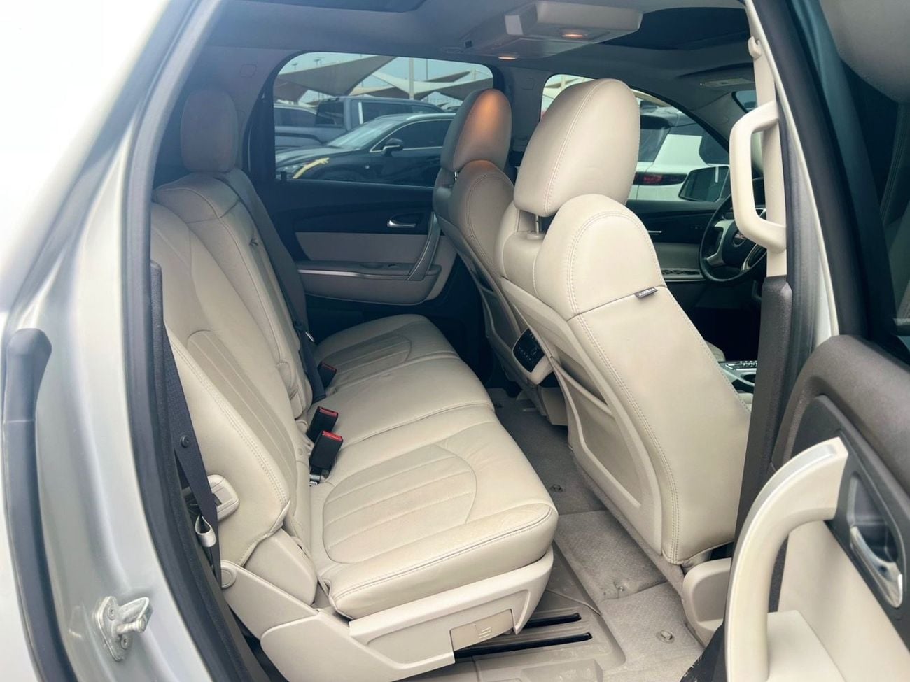 جي أم سي أكاديا خليجي