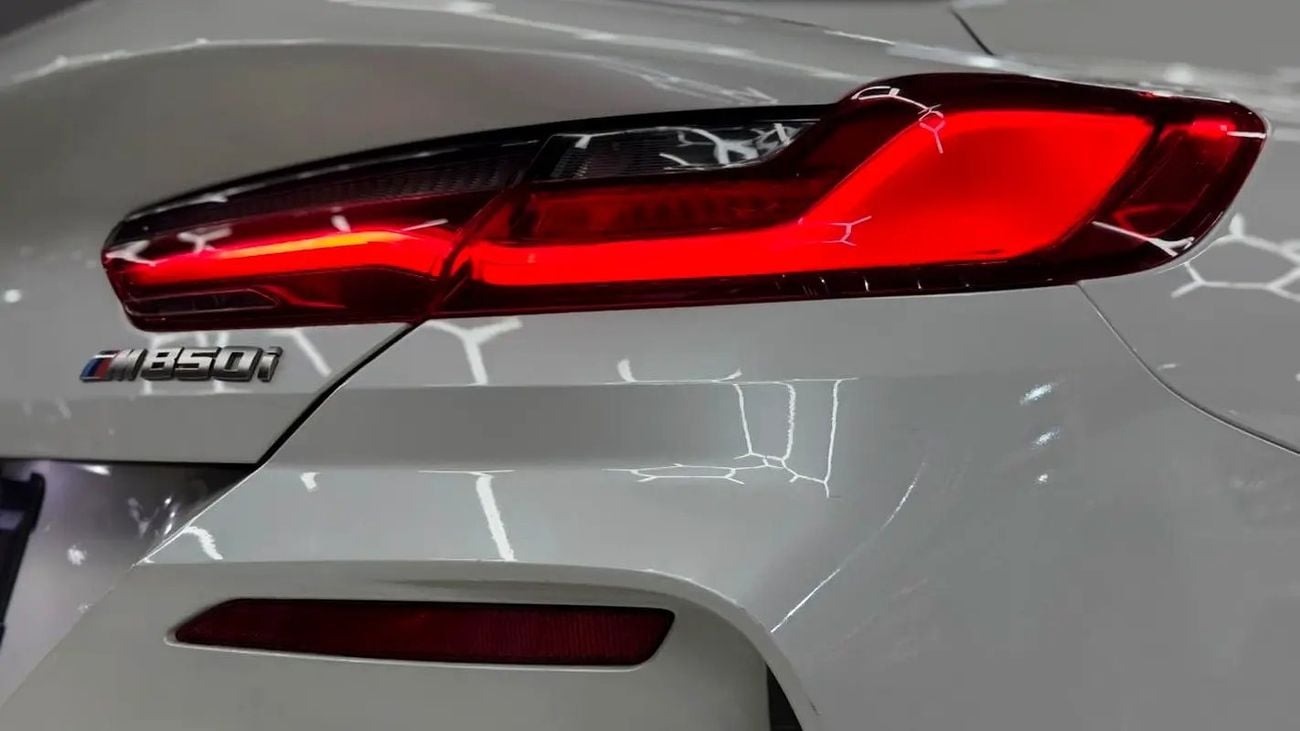 BMW M850i xDrive 4.4L