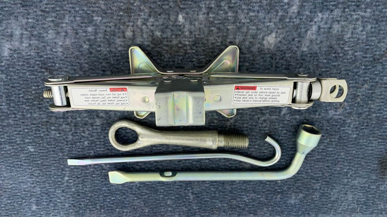 Suzuki Dzire GLX 1.2 | Zero Down Payment | Free Home Test Drive