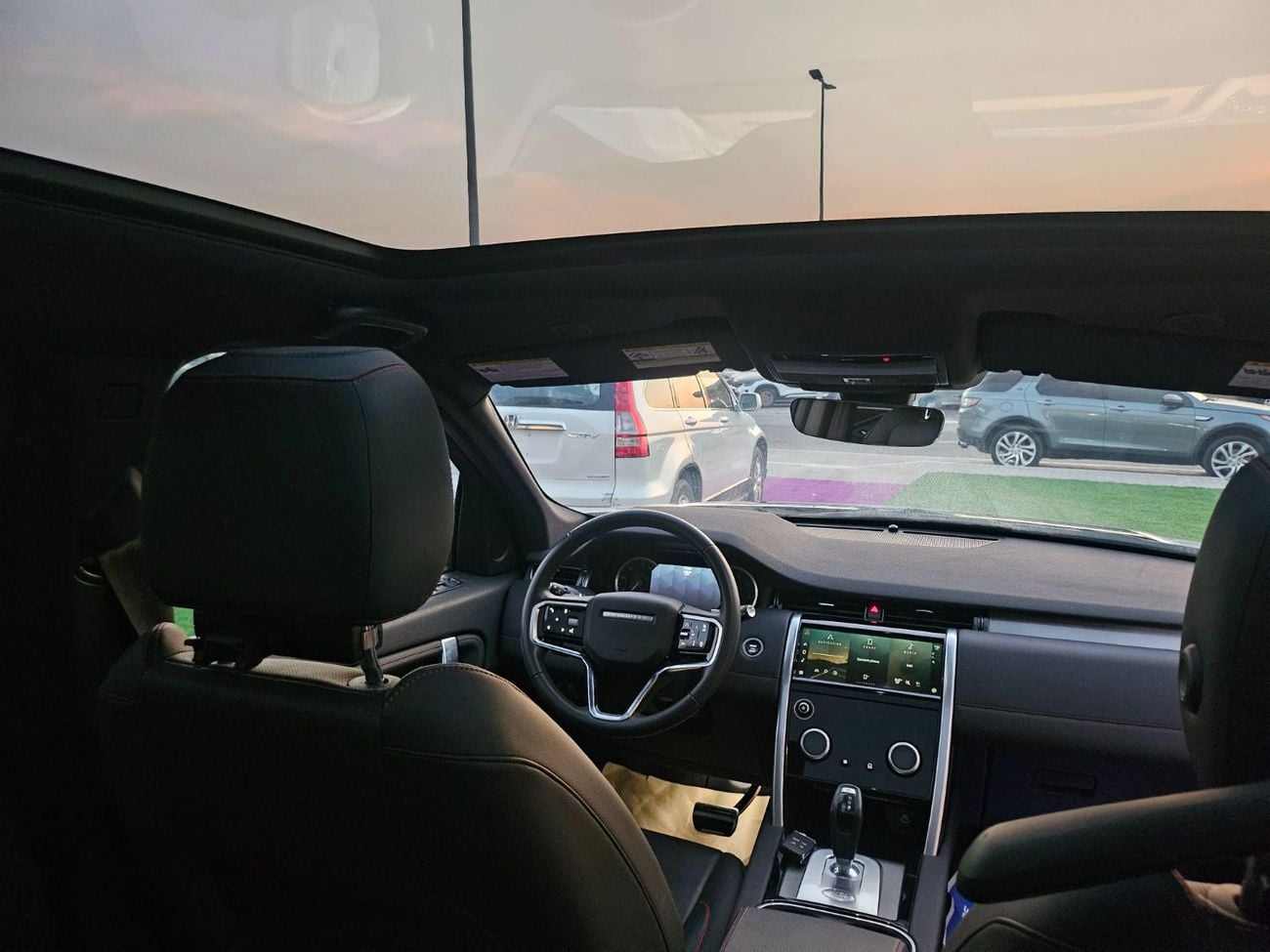 لاند روفر دسكفري سبورت R-DYNAMIC HSE P200