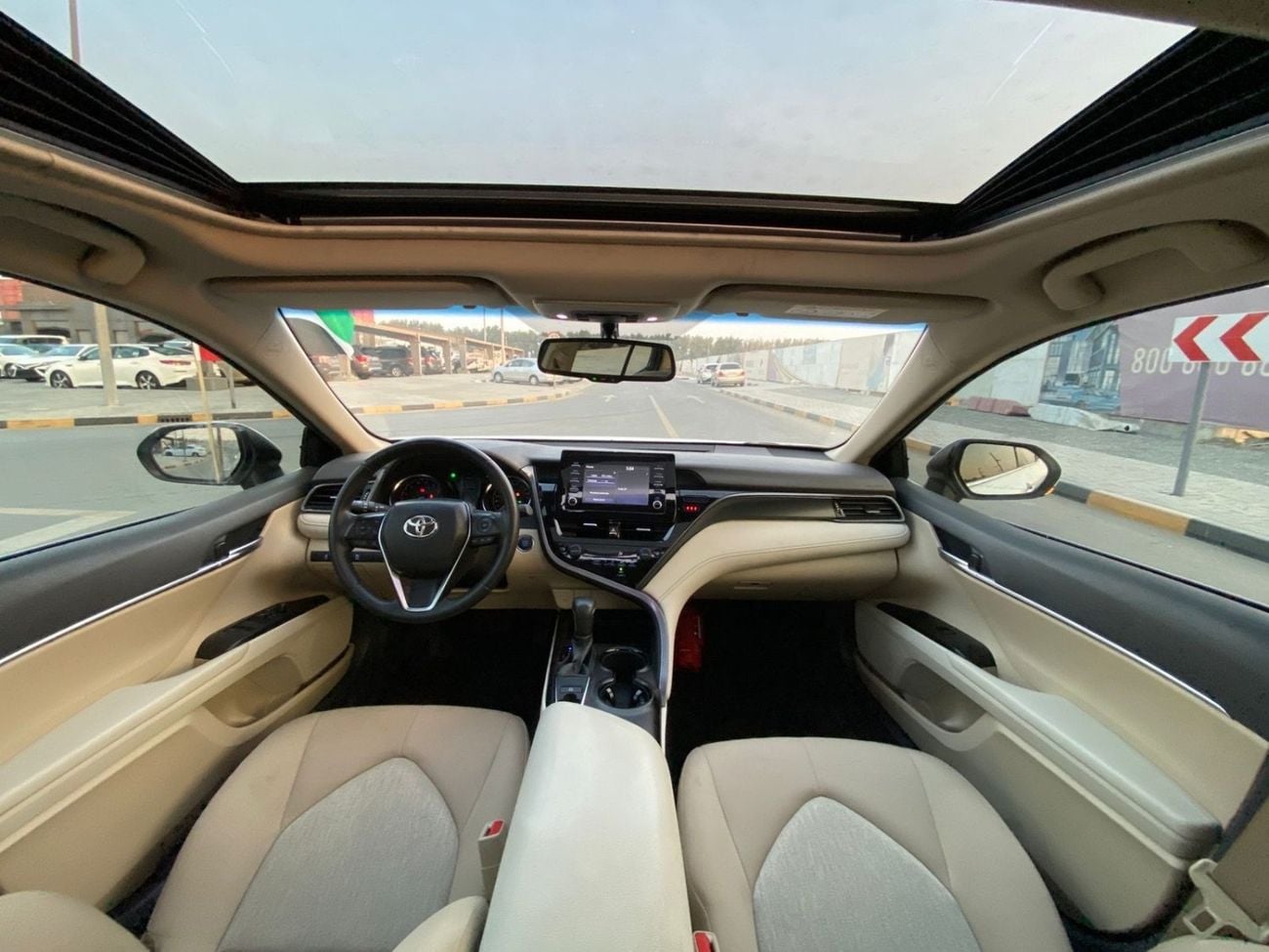 تويوتا كامري SE 2.5L (181 HP)