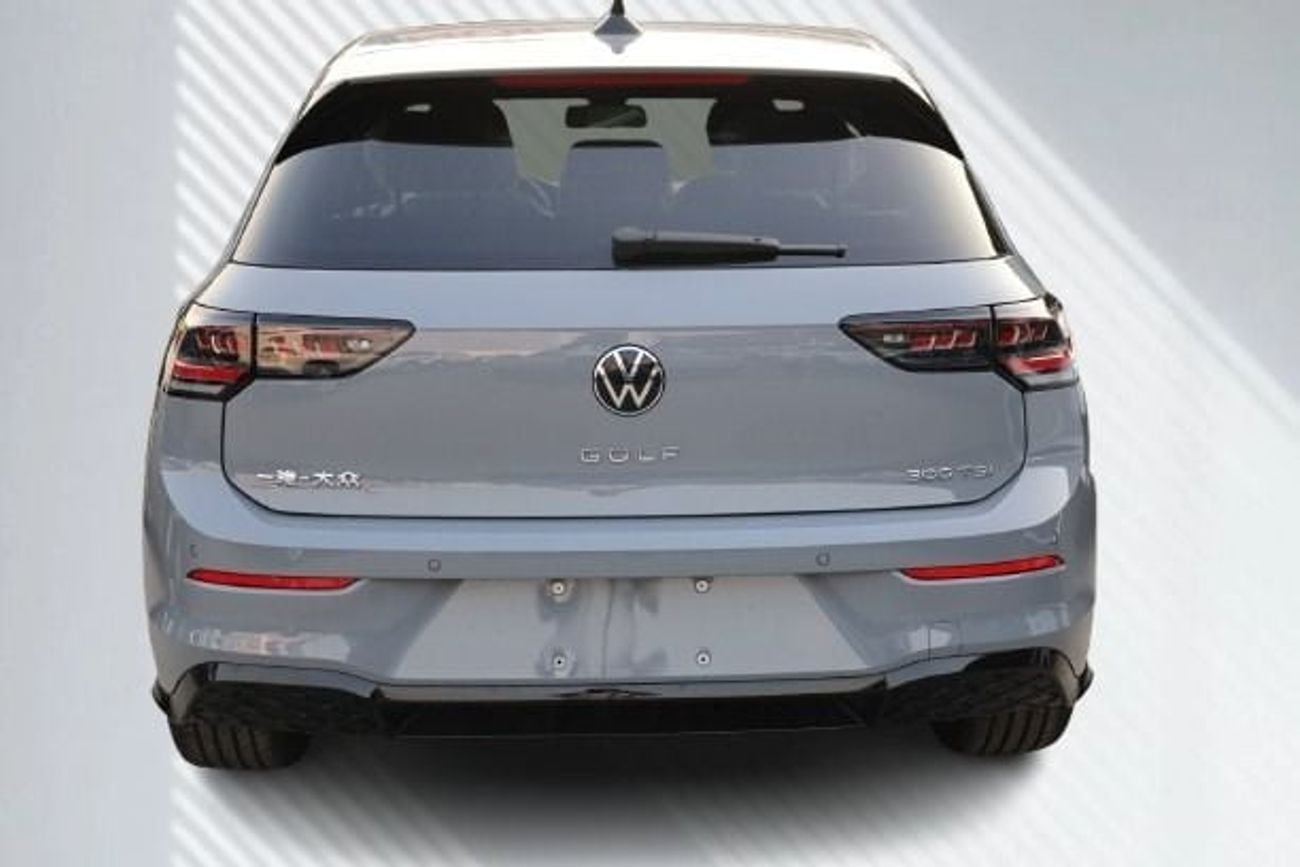 Volkswagen Golf R ( FOR RE-EXPORT OUTSIDE GCC COUNTRIES ONLY )