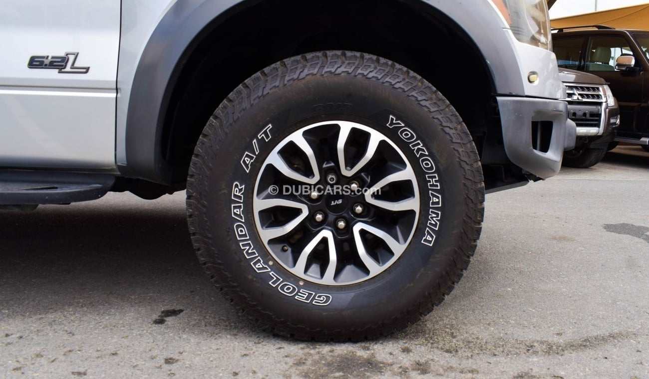 Ford F 150 Raptor SVT 6.2 L V8