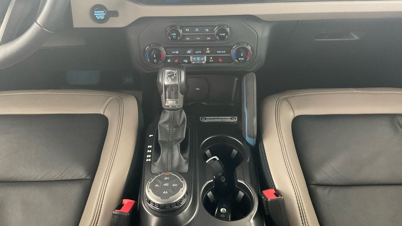 Ford Bronco WildTrak - Sasquatch Package | Guaranteed Warranty | 0 Down Payment