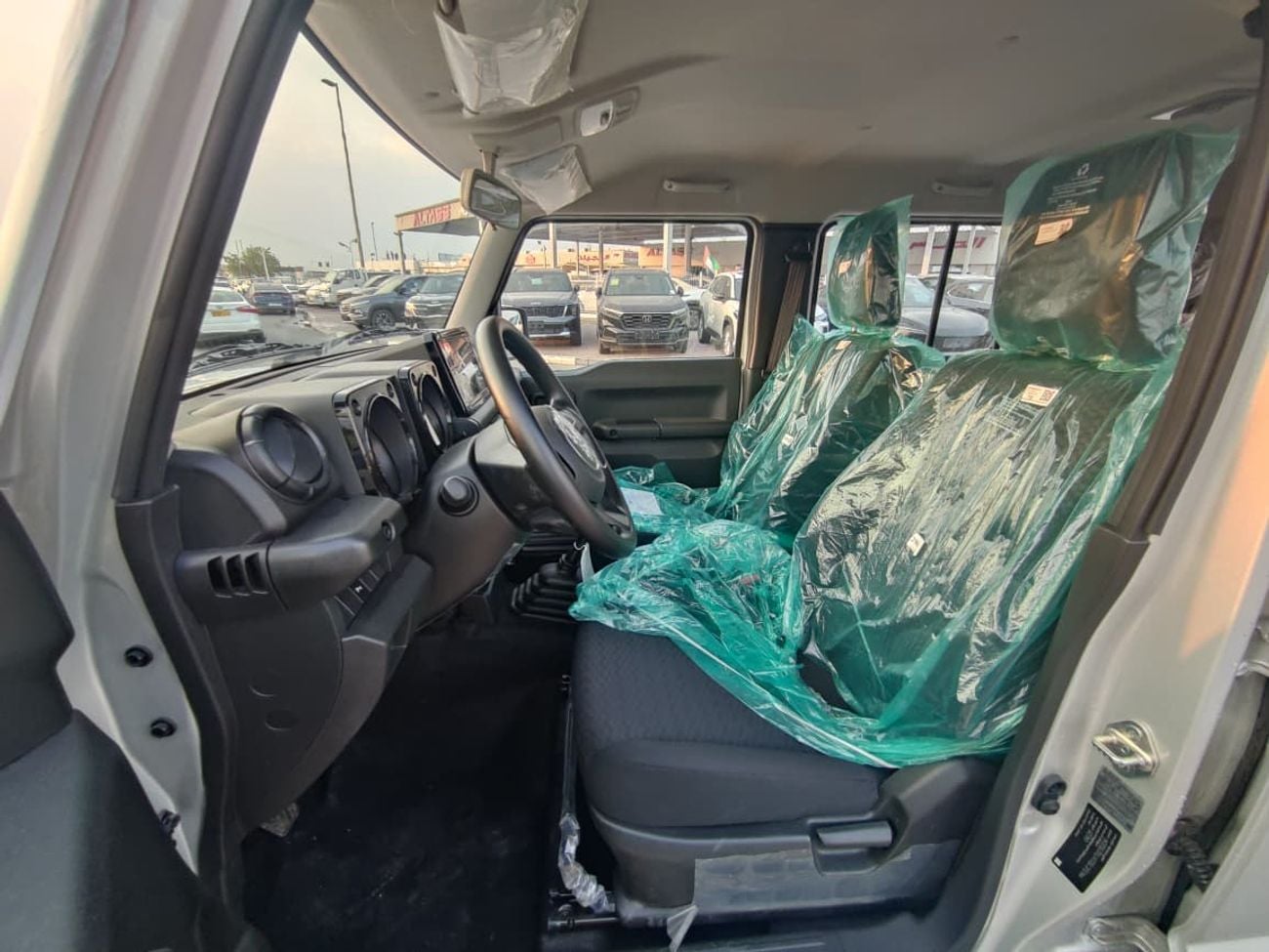 Suzuki Jimny SUZUKI JIMNY GL MT SILVER 2026