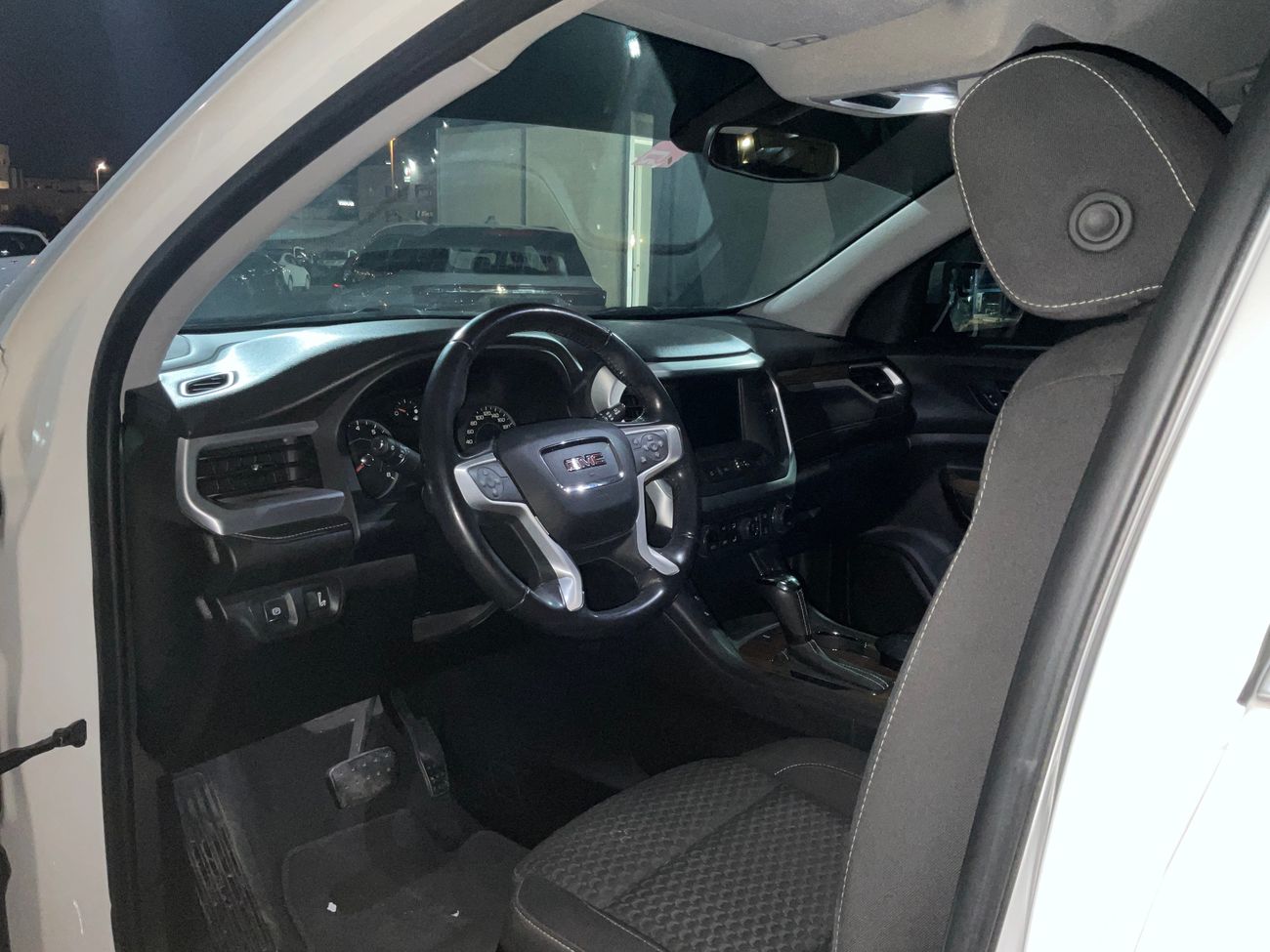 جي أم سي أكاديا SLE | شامل الضمان | 0 ﺪﻔﻋﺓ ﺃﻮﻟﻯ