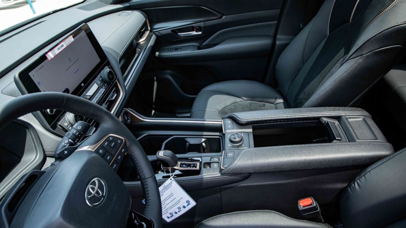 Toyota Grand Highlander PLATINUM | 2026 | Local Price