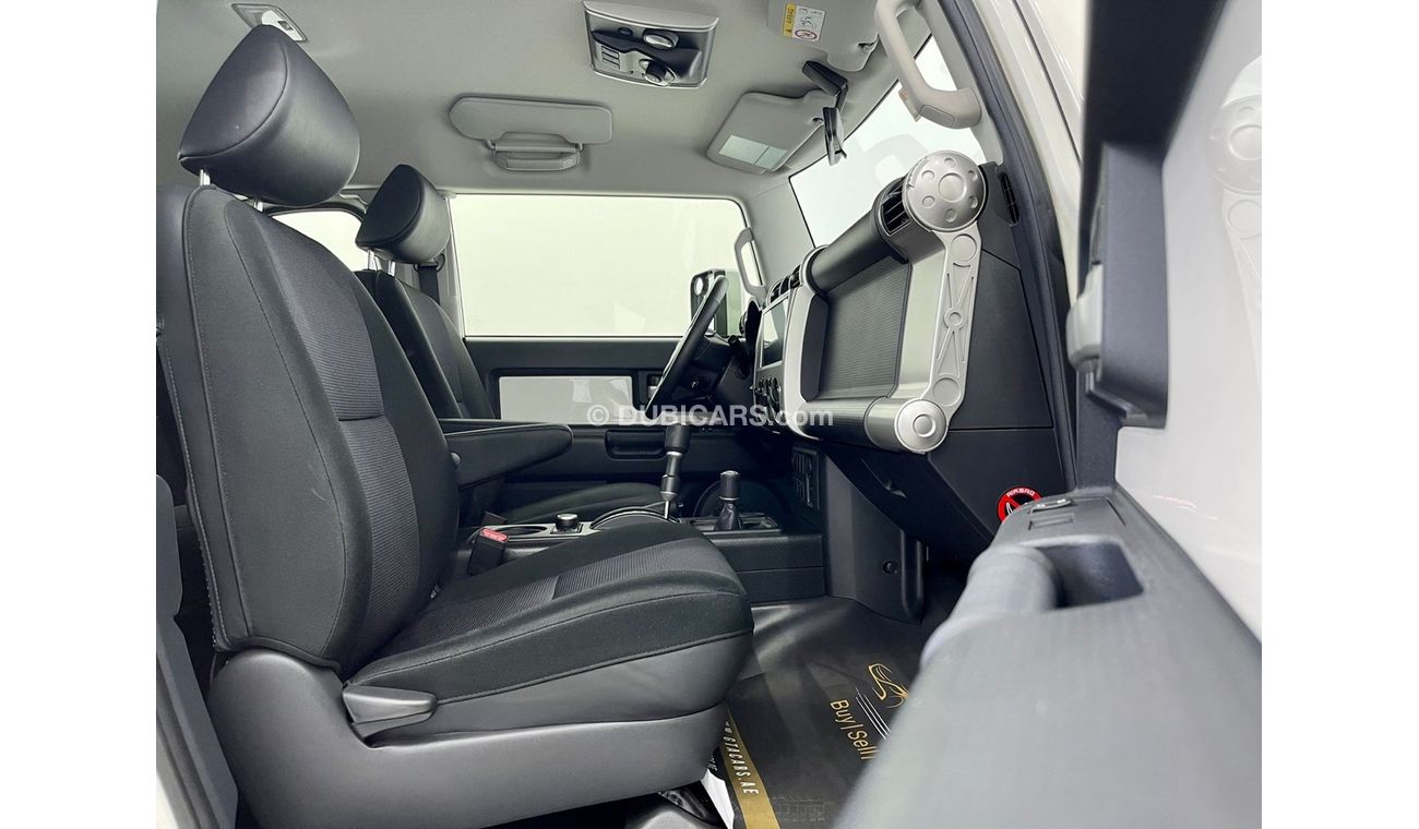 Toyota FJ Cruiser 2020 Toyota FJ Cruiser EXR, Service History, Low Kms, GCC