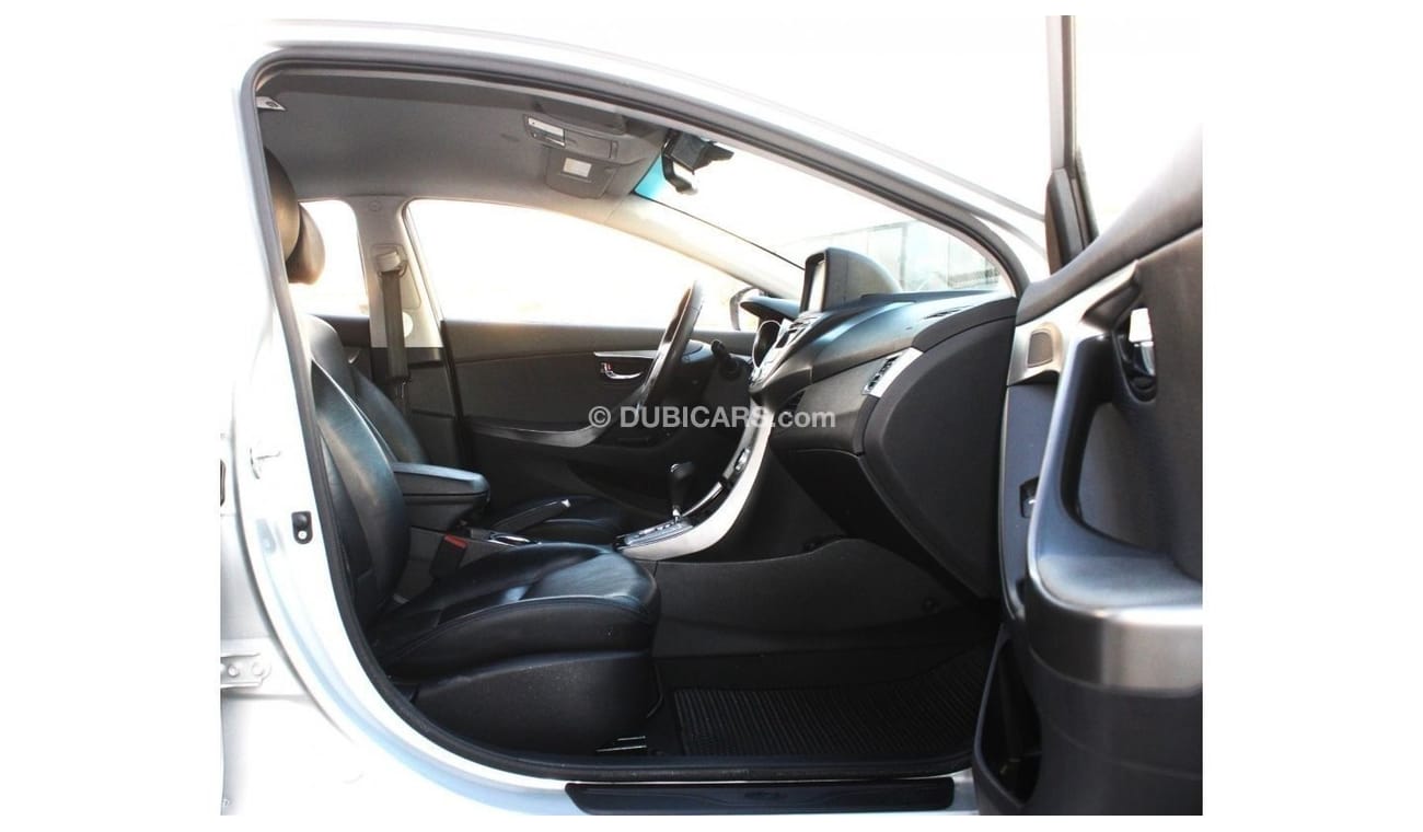 هيونداي افانتي هيونداي افانتي 2011 بحالة ممتازة وارد كوريا اوراق جمارك بدون حوادث