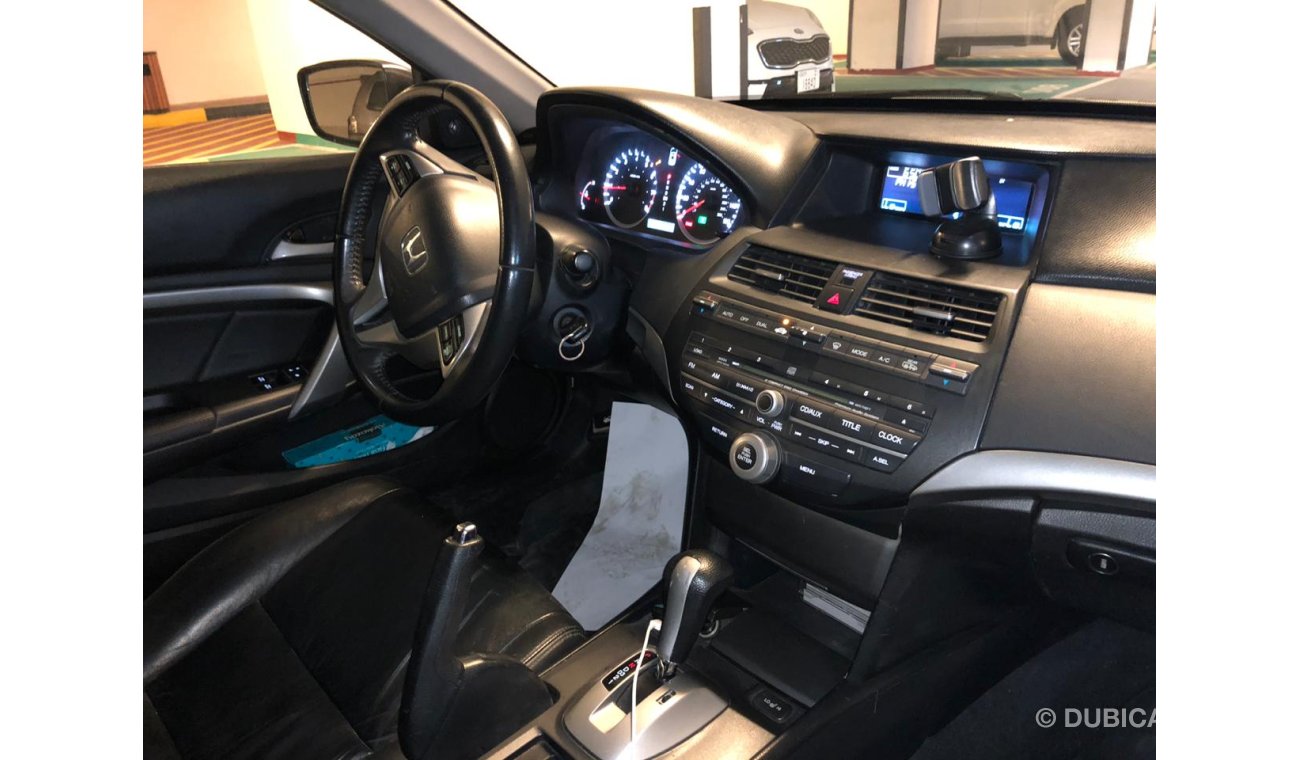 هوندا أكورد كوبيه - 2012 - Sports - Full Option