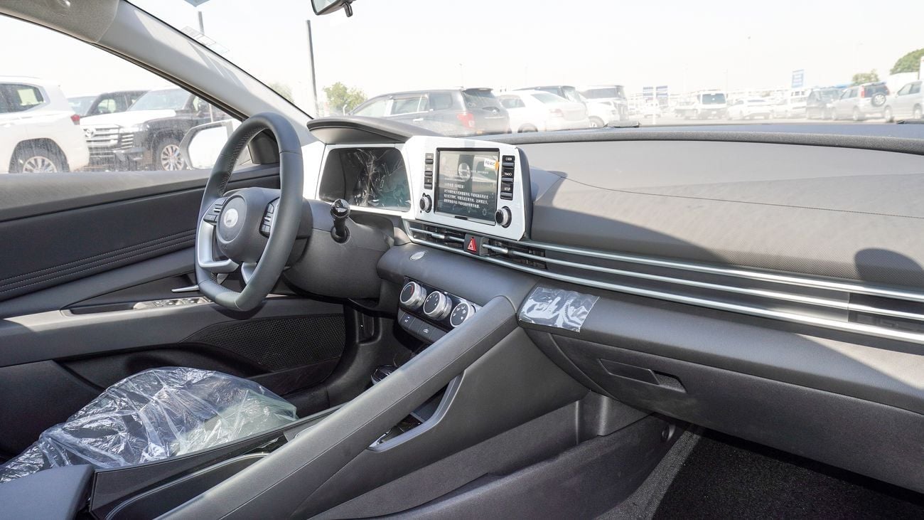 هيونداي إلانترا GL 1.6L