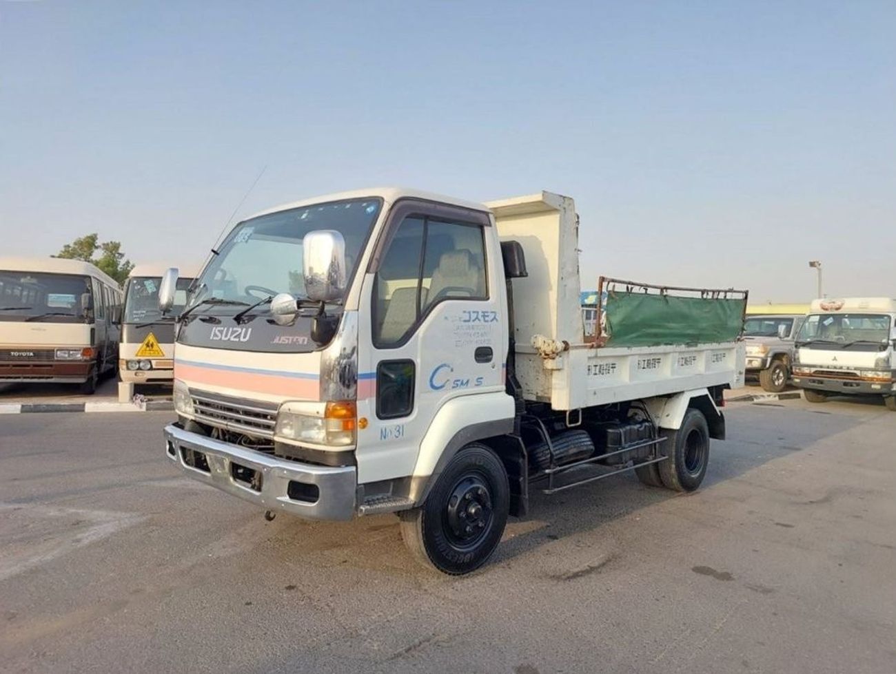إيسوزو فوروارد ISUZU FORWARD JUSTON DUMPER RIGHT HAND DRIVE(PM00022)