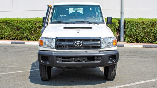 Toyota Land Cruiser Toyota Land Cruiser 70 4.5L DC T DSL - E M