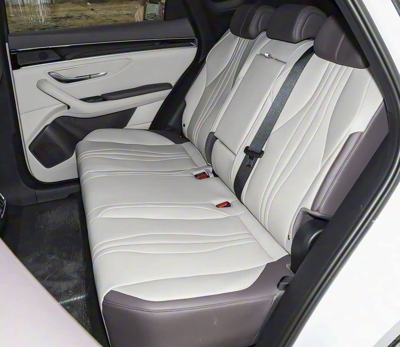 BYD Song Plus EV 520KM LUXURY EDITION | 2025 | Ready Stock Limited QTY | For Local Registration +10%