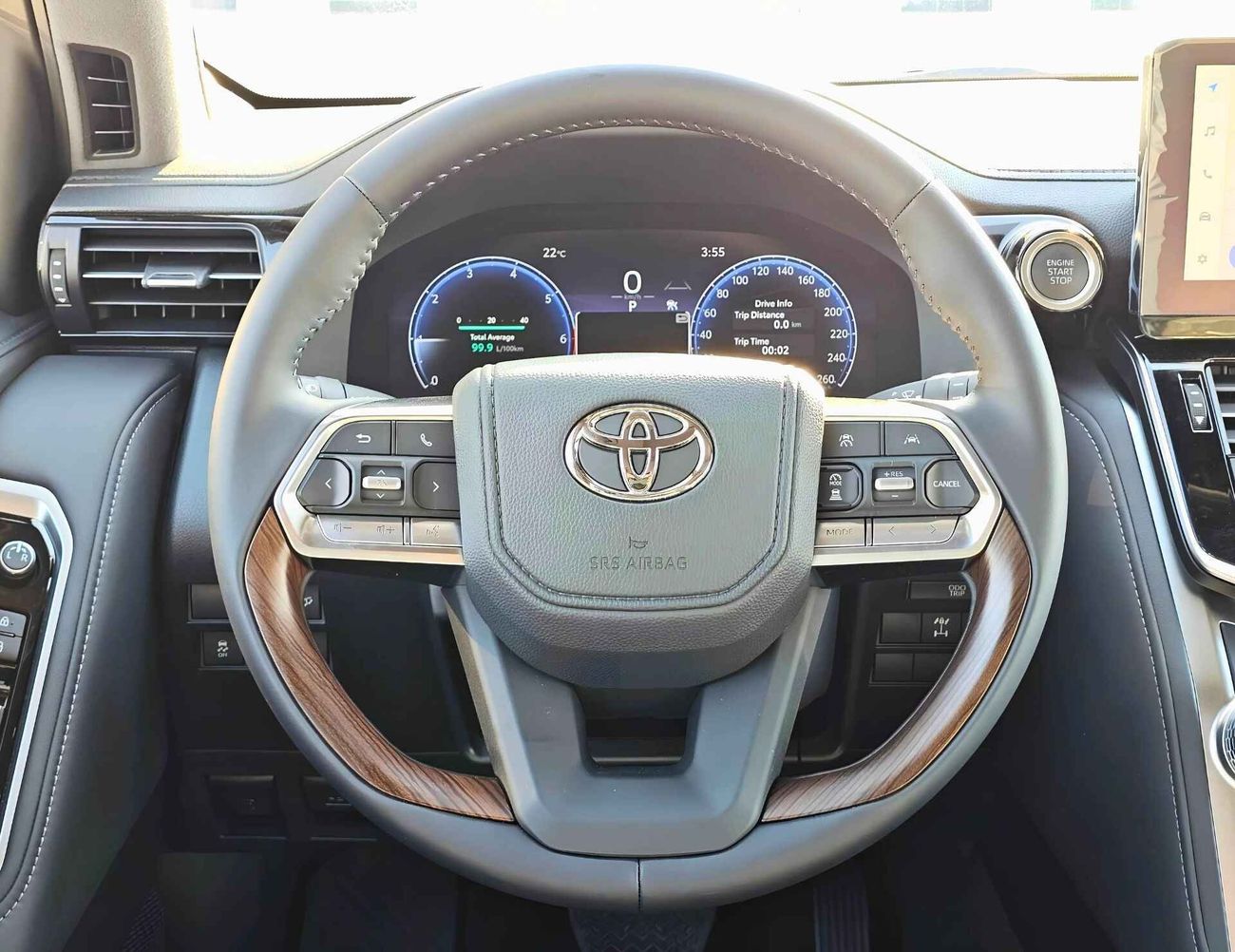 Toyota Land Cruiser LC300 VX TWIN TURBO / 3.5L V6 / JBL SPEAKERS / BIG DVD / FULL OPTION (CODE # VX)