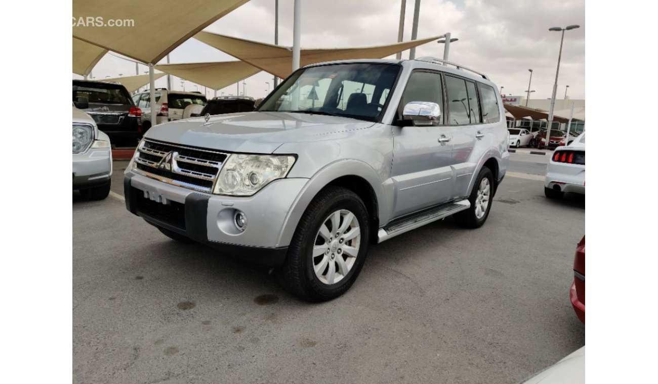 Mitsubishi Pajero 2009 model GCC specs 3.8 V6