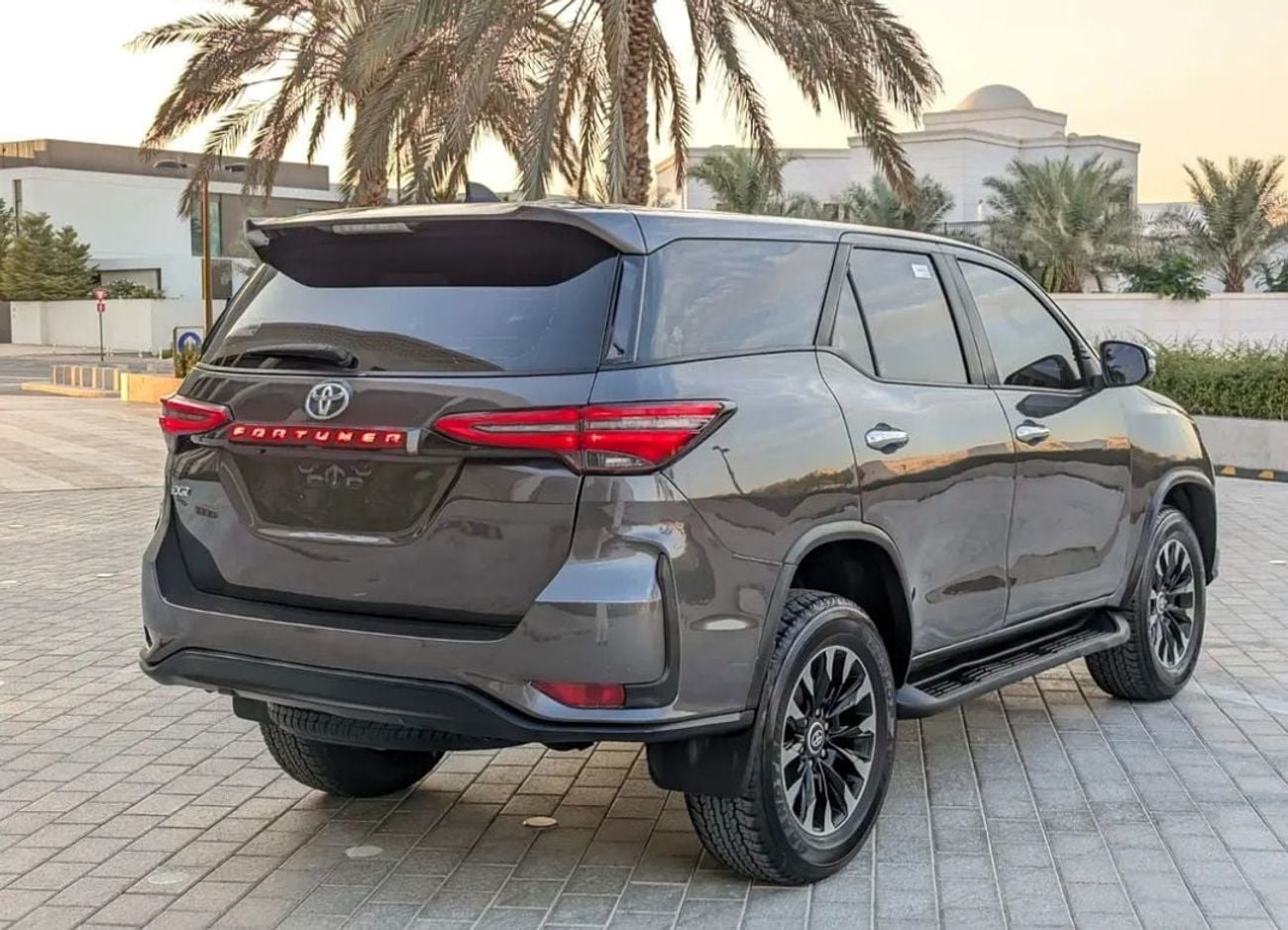 Toyota Fortuner Toyota Fortuner EXR 2016model Modified 2025Model v4 2.7L Engine Colour Grey interior Brown leather s