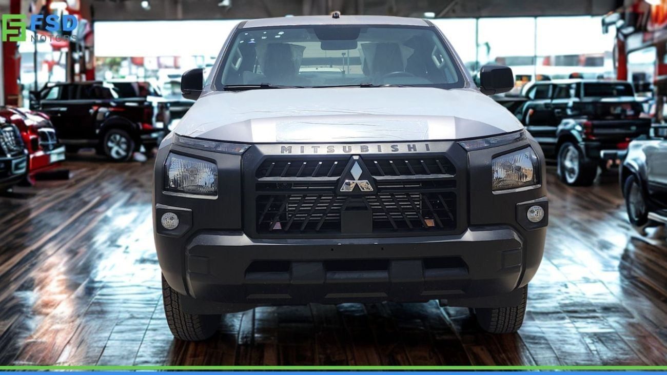 ميتسوبيشي L200 Mitsubishi L200 2.4L Diesel D-Cabin 4x4 GL M/T Mid-Line MY-2025