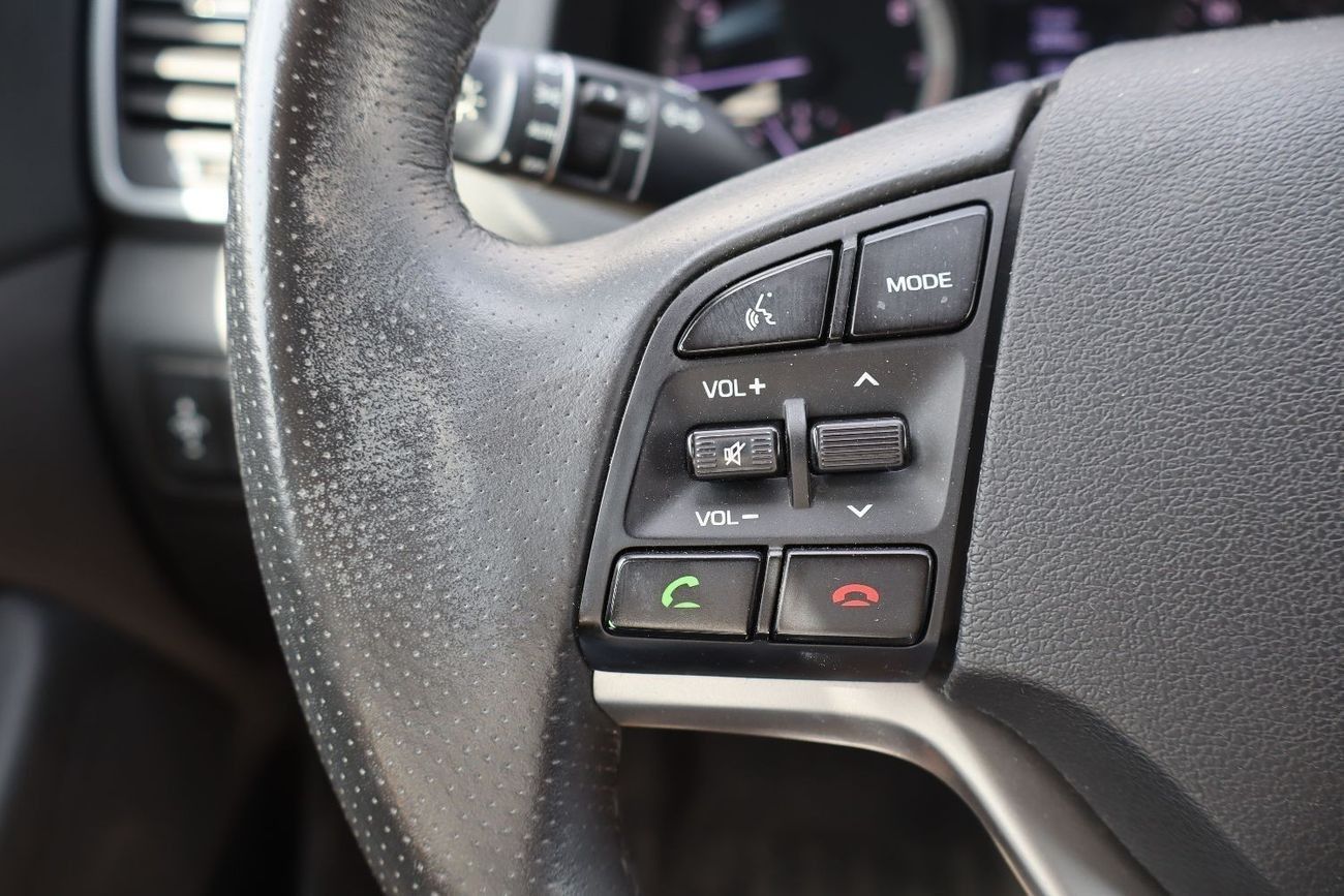 هيونداي توسون Basic Panorama 1.6L