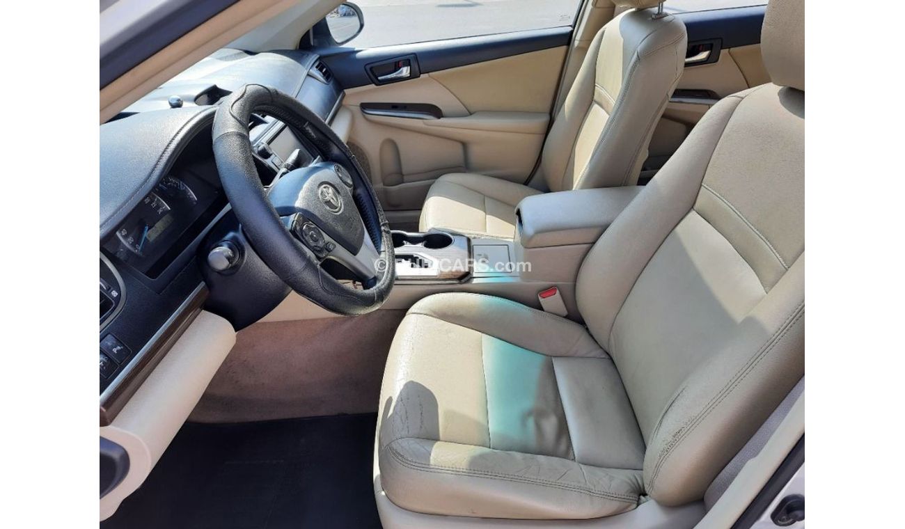 Toyota Camry Toyota camery 2012 gcc SE+ very celen car