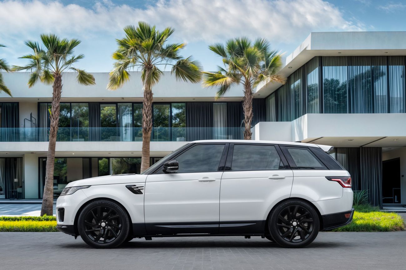 Land Rover Range Rover Sport Range Rover Sport | 3,134 P.M | 0% Downpayment | Al Tayer History | Soft Closing Doors