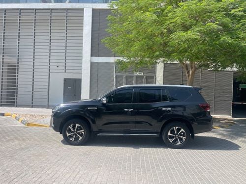 Nissan XTerra Platinum 2.5L AWD