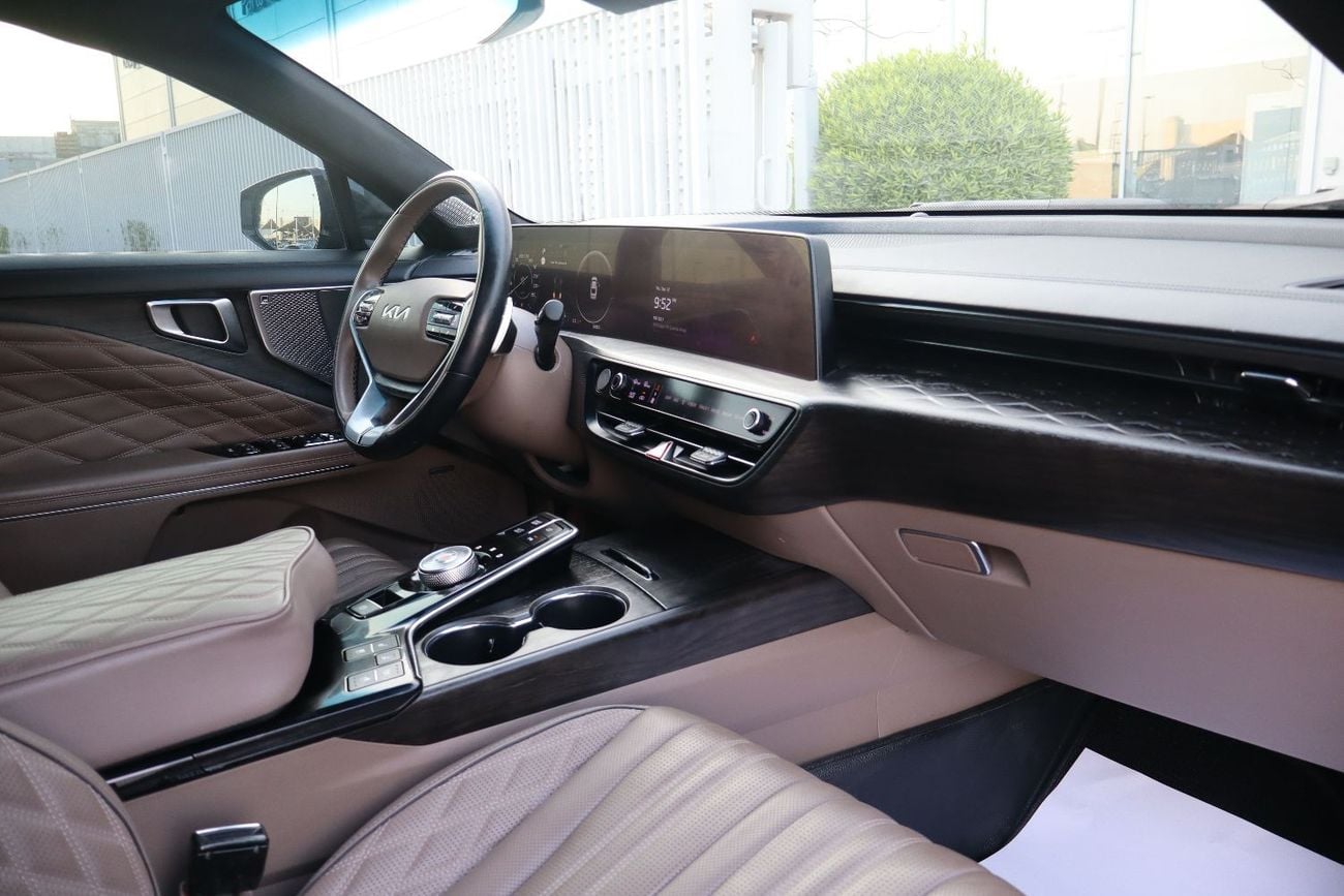 Kia K8 GDI LX 3.5L