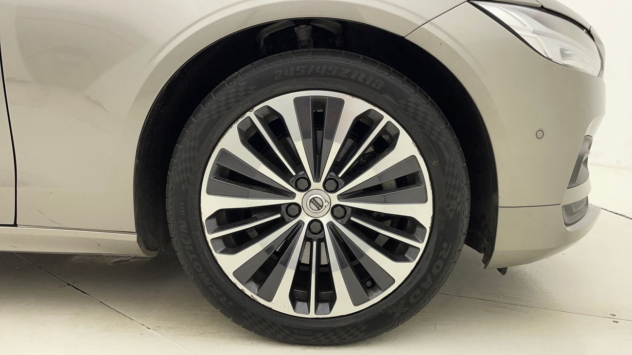 Volvo S90 B5 MOMENTUM 2 | Zero Down Payment | Free Home Test Drive