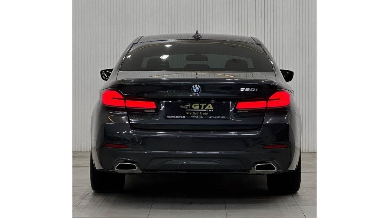 بي أم دبليو 520i M Sport Comfort 2022 BMW 520i M-Sport, May 2027 BMW Warranty + Service Pack, Full Options, Low Kms