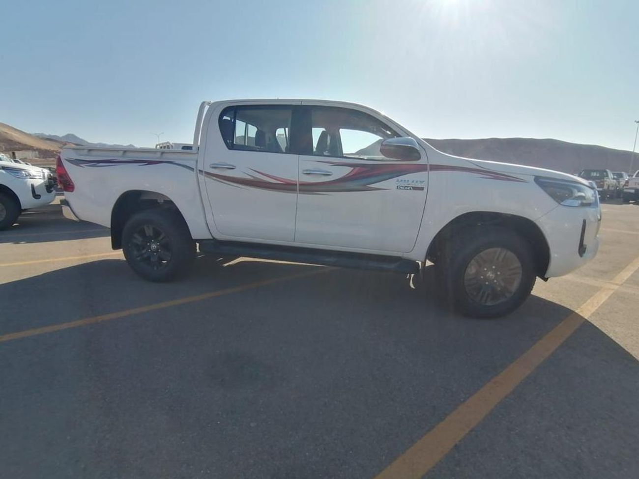 Toyota Hilux Toyota Hilux SR5 2.4L 4*4 Diesel 2025