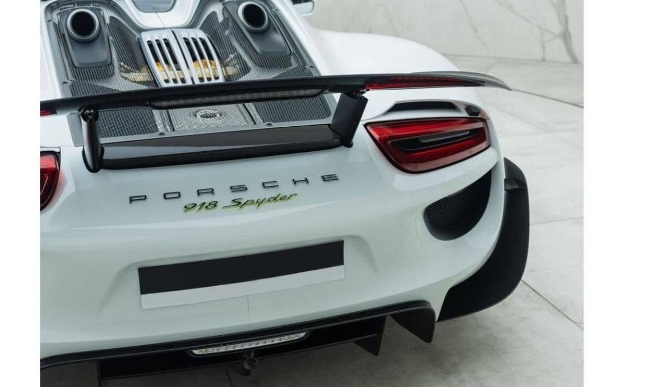 بورش 918 سبايدر 4.6 LEFT HAND DRIVE