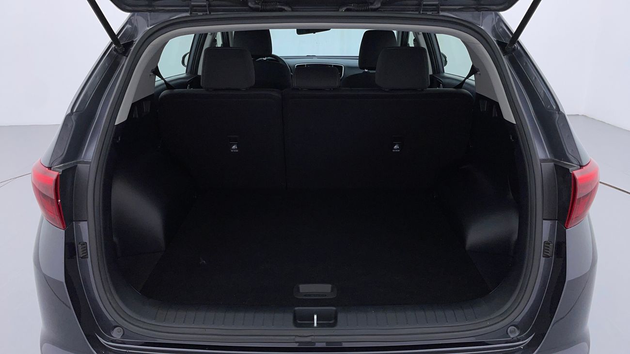 Kia Sportage LX 1.6 | Under Warranty | Inspected on 150+ parameters