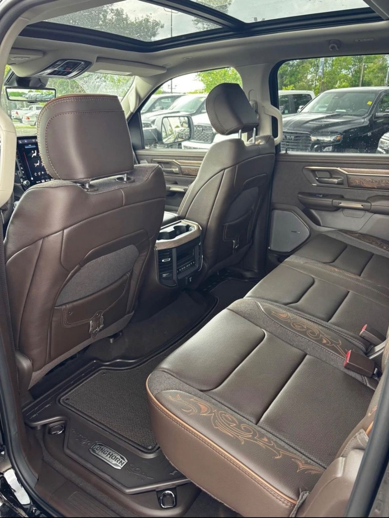 Dodge RAM 5.7 L HEMI LIMITED LONGHORN