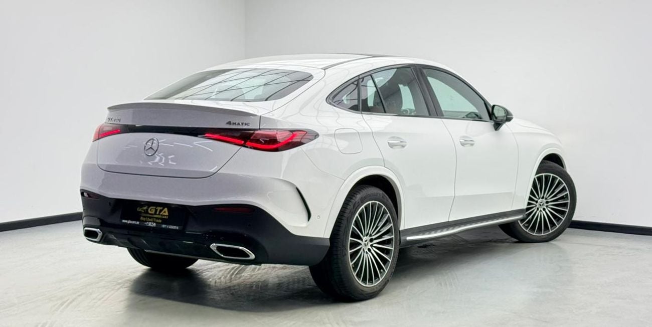 مرسيدس بنز GLC 200 2025 Mercedes Benz GLC200 AMG 4MATIC Coupe, 2029 MB Warranty + Service Pack, Very Low Km, GCC