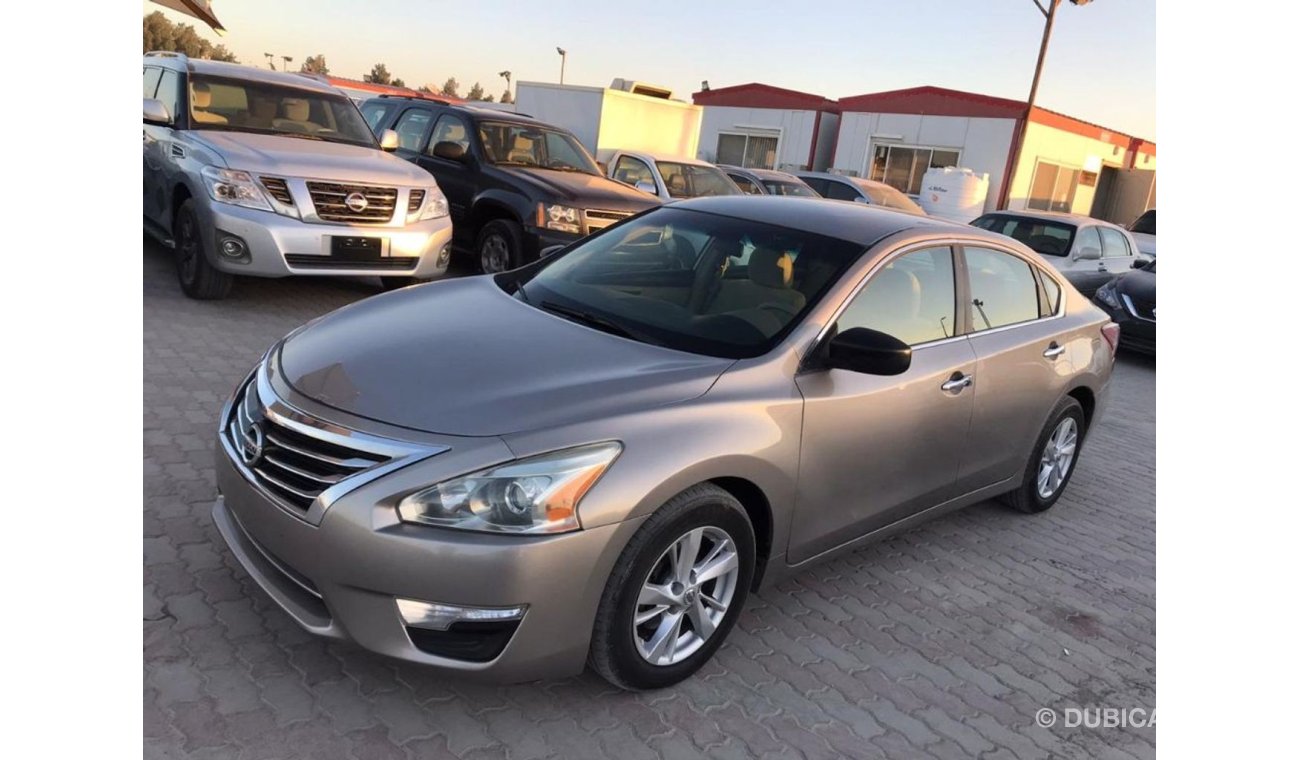 Nissan Altima Nissan Altima 2013 gcc full Automatic for sale