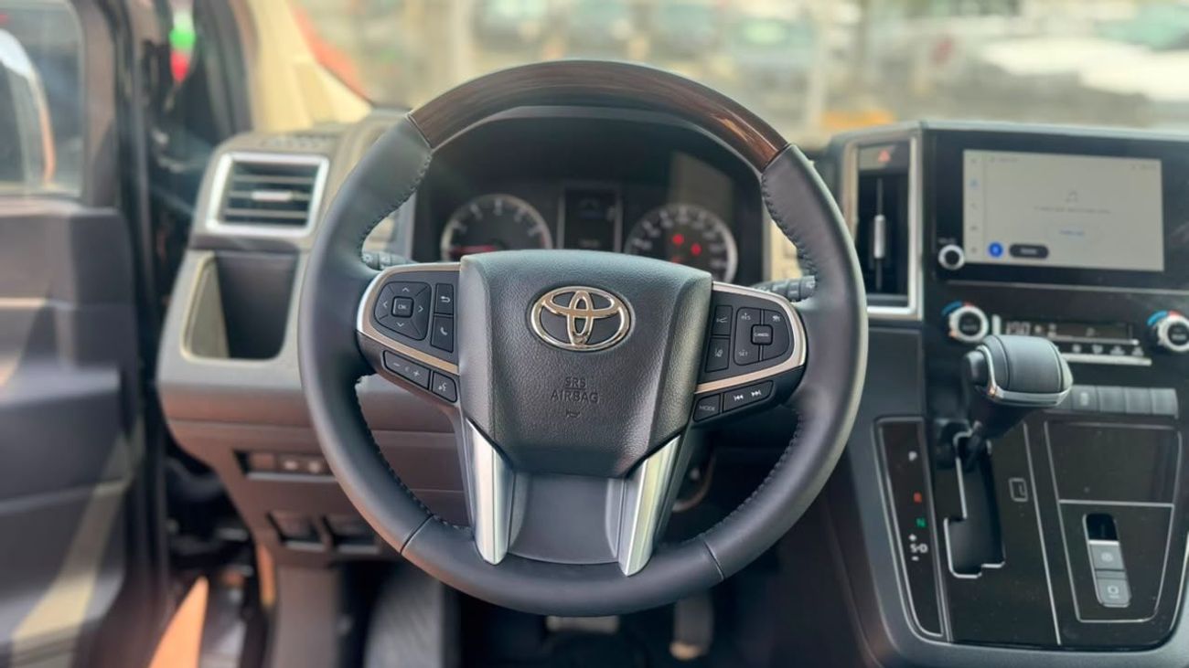 Toyota Granvia PREMIUM Toyota Granvia PREMIUM 3.5L - Black Inside Black YM2026