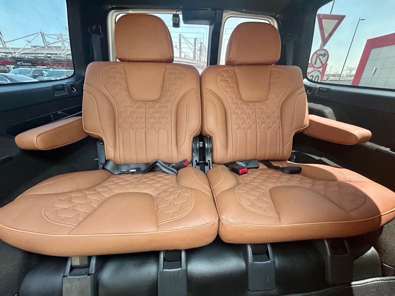 نيسان باترول سوبر سفاري 2 DOOR MANUAL TRANSMISSION GCC NO ACCIDENTS