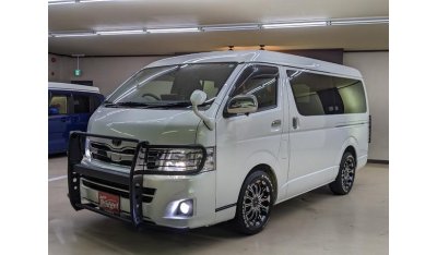 Toyota Hiace TRH214W