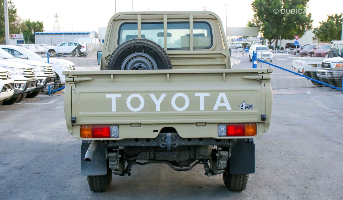 تويوتا لاند كروزر بيك آب ديزل  Toyota Land Cruiser Pickup SINGLE CAB 4WD  4.2L V6 diesel M/T