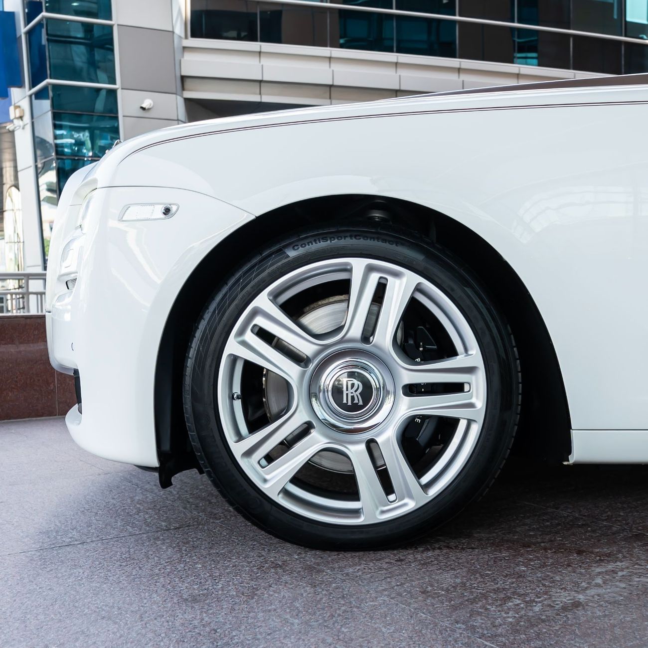 رولز رويس جوست 2015 ROLLS ROYCE GHOST GCC DONE ONLY 48,000KM