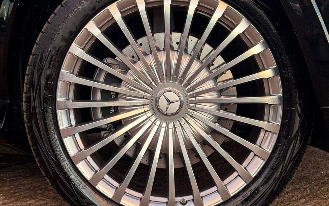 مرسيدس مايباخ gls600 مايباخ Mercedes-Benz Maybach GLS 4.0 GLS600h V8 MHEV First Class G-Tronic 4MATIC (EXPORT ONLY)