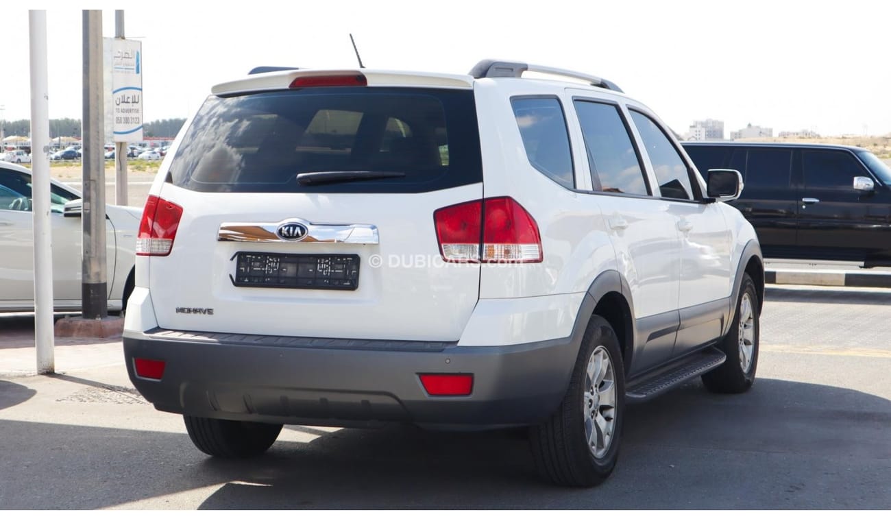 Used Kia Mohave 2016 for sale in Sharjah 493898