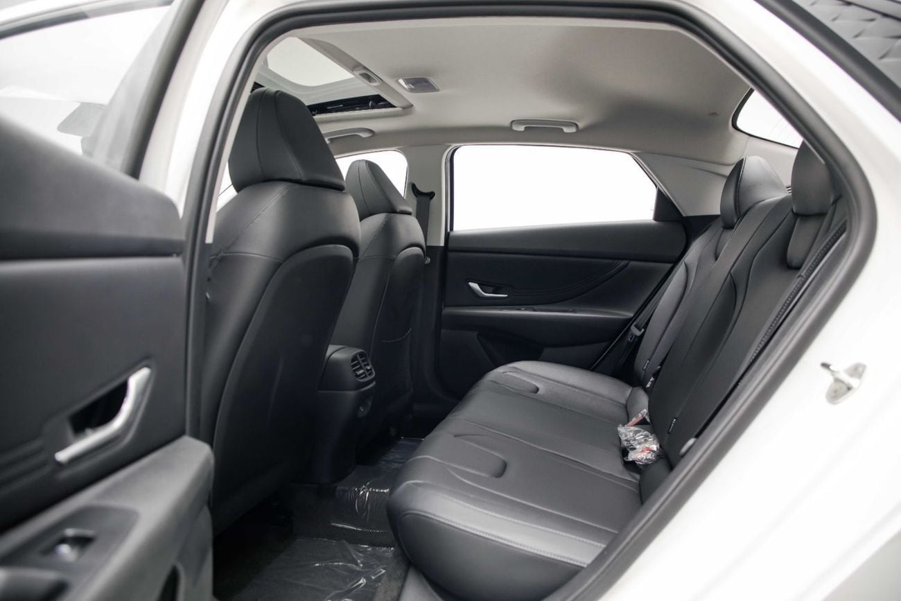 Hyundai Elantra GLX Elite 1.5L - White Inside Black | Export Only