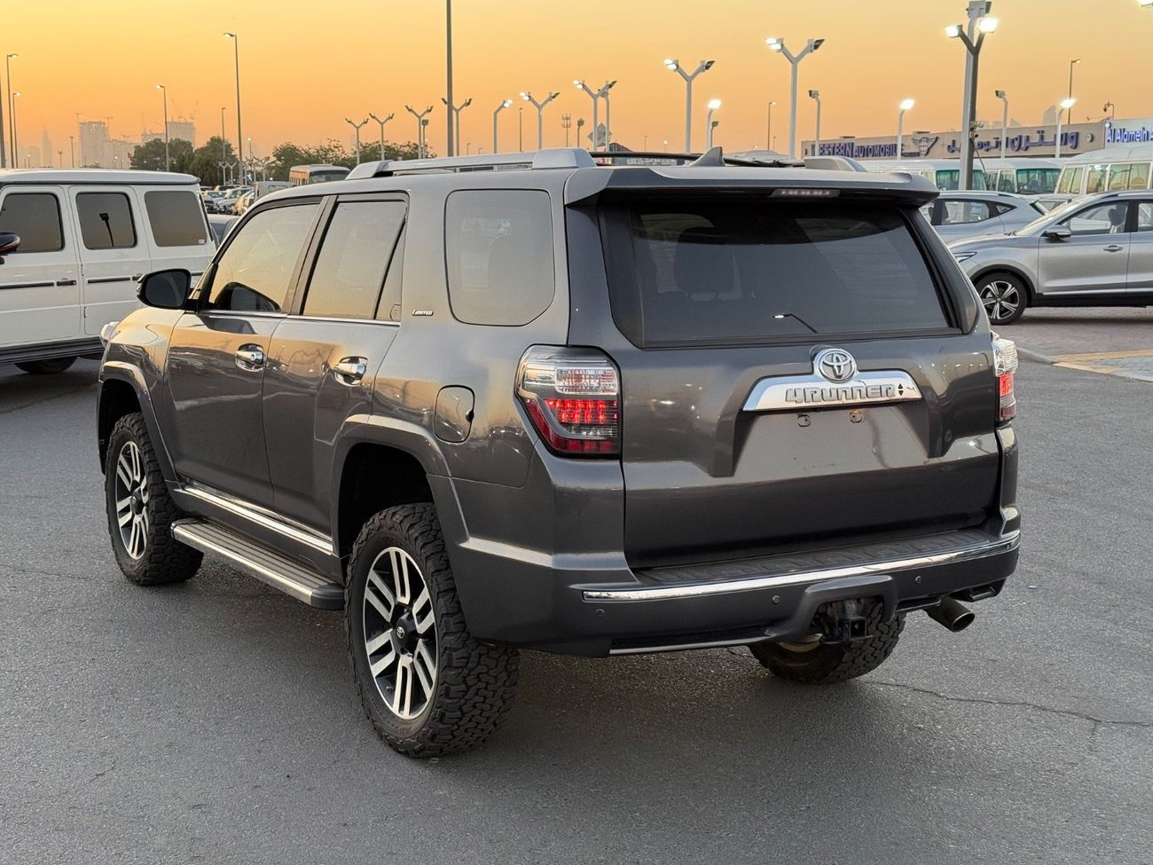 Toyota 4Runner 2016 TOYOTA 4RUNNER LIMITED 4x4 FULL OPTIONS IMPORTED FROM USA