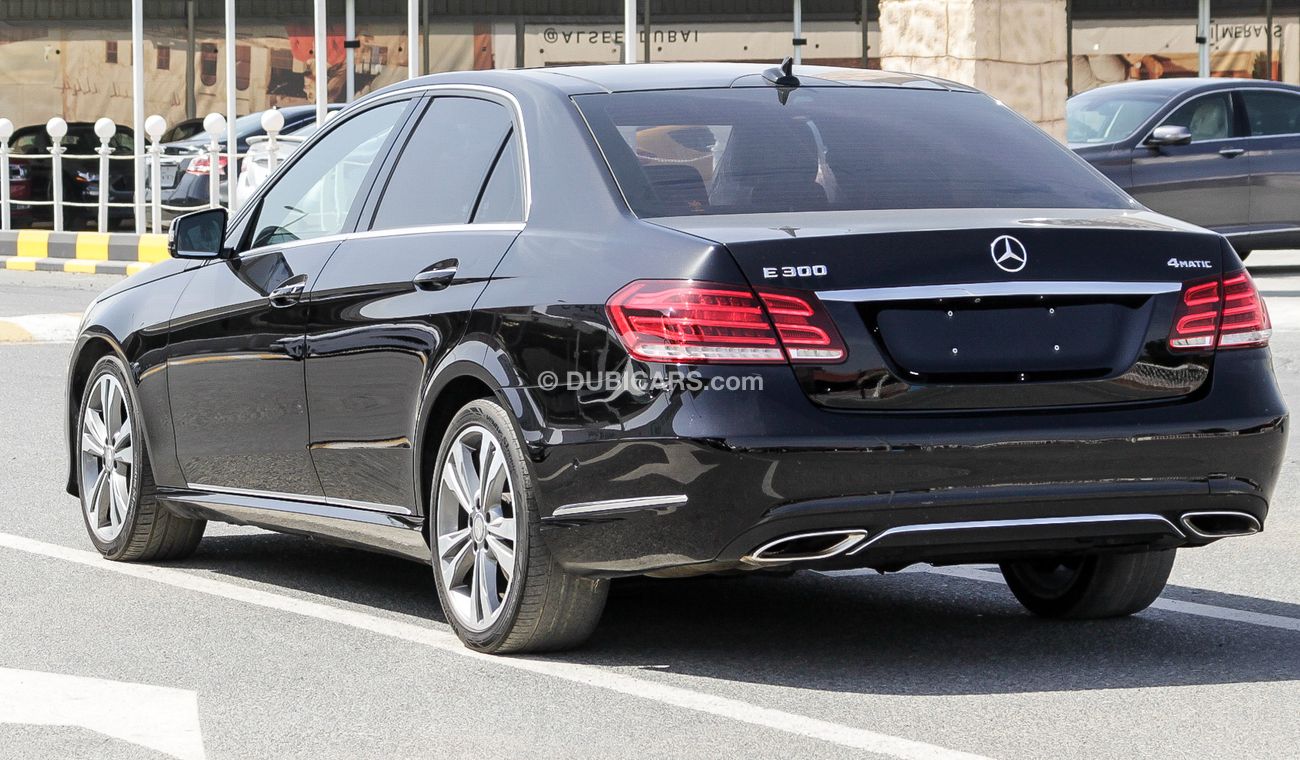 Mercedes-Benz E300 4Matic